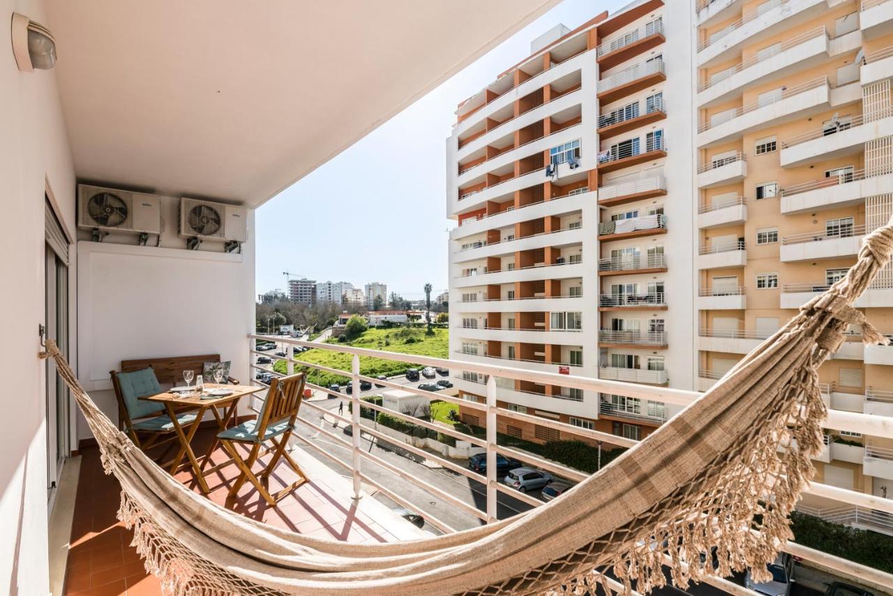 Algarve Vibes Apartment, Wifi, Pool, Ac, Bbq *